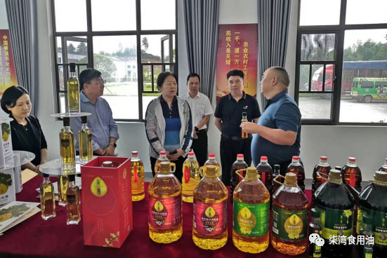 國家氣候中心、中國農(nóng)業(yè)科學(xué)院來臨湘調(diào)研油茶氣象服務(wù)工作